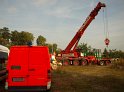 LKW faehrt in den Rhein Langel Hitdorf Faehre P298